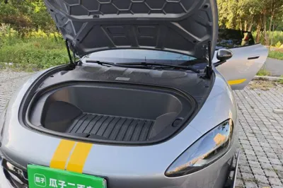 Xiaomi Auto SU7 Ultra 2025, 12400 км, за 56788 USD - фото 22