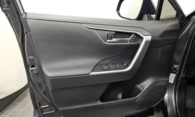 Toyota RAV4 2022, 66784 км, за 25981.63 USD - фото 24