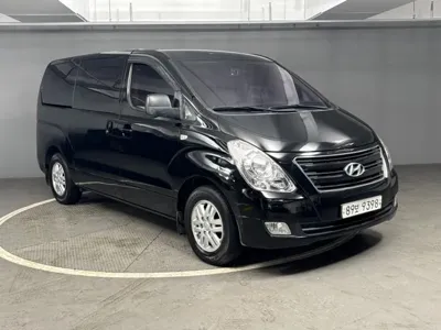 Hyundai Starex 2016, 124311 км, за 6370.67 USD - фото 2