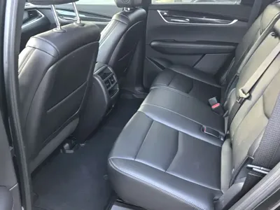 Cadillac XT5 2023, 57000 км, за 19569.96 USD - фото 9