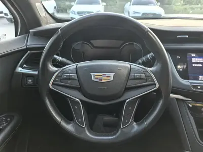 Cadillac XT5 2023, 57000 км, за 19569.96 USD - фото 10