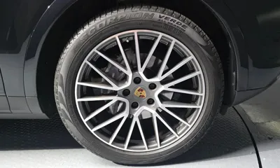 Porsche Cayenne 2020, 45829 км, за 46868.85 USD - фото 21
