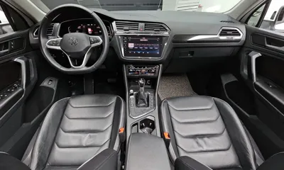 Volkswagen Tiguan 2021, 122305 км, за 17773.37 USD - фото 7