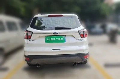 Ford Kuga 2019, 72400 км, за 8244 USD - фото 8