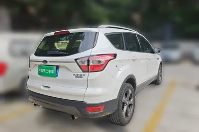 Ford Kuga 2019, 72400 км, за 8244 USD - фото 9