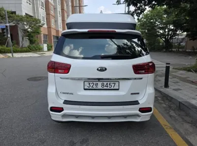Kia Canival 2019, 71372 км, за 15439.75 USD