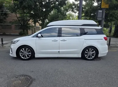 Kia Canival 2019, 71372 км, за 15439.75 USD