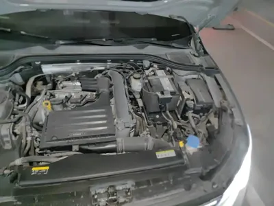 Volkswagen Golf 2023, 14300 км, за 23292.66 USD - фото 22