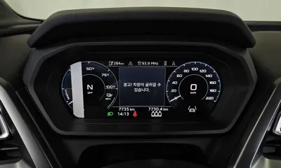 Audi Q4 e-tron 2025, 7735 км, за 30523.83 USD - фото 8