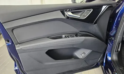 Audi Q4 e-tron 2025, 7735 км, за 30523.83 USD - фото 24