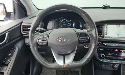 Hyundai Ioniq 2019, 152829 км, за 7651.14 USD - фото 13