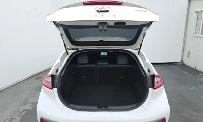 Hyundai Ioniq 2019, 152829 км, за 7651.14 USD - фото 20