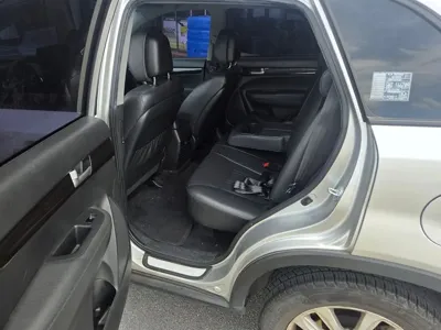 Kia Sorento 2011, 100800 км, за 3640.38 USD - фото 13