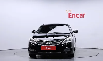 Hyundai Grandeur 2014, 132421 км, за 3237.53 USD