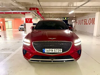 Genesis GV70 · 2022 год