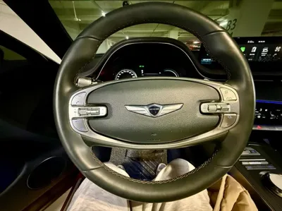 Genesis GV70 2022, 67000 км, за 5667.76 USD - фото 10