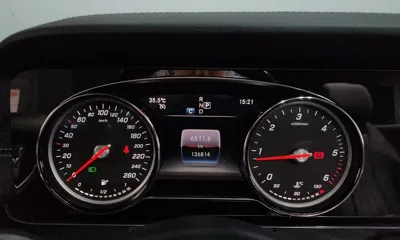 Mercedes-Benz E-Class 2019, 136814 км, за 17723.51 USD - фото 8