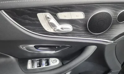 Mercedes-Benz E-Class 2019, 136814 км, за 17723.51 USD - фото 33