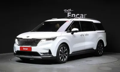 Kia Canival · 2021 год
