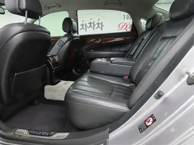 Hyundai Equus 2010, 149819 км, за 2428.78 USD - фото 6