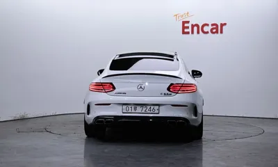 Mercedes-Benz C-Class 2017, 47371 км, за 31061.63 USD