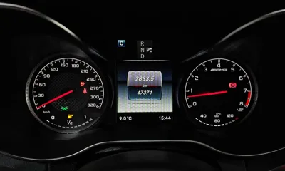 Mercedes-Benz C-Class 2017, 47371 км, за 31061.63 USD - фото 8