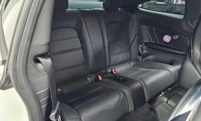 Mercedes-Benz C-Class 2017, 47371 км, за 31061.63 USD - фото 12