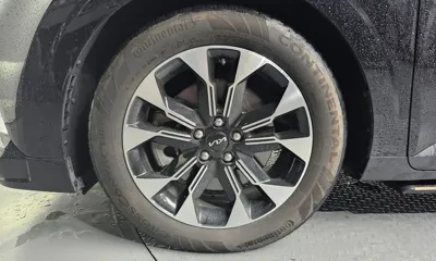 Kia Canival 2022, 24116 км, за 30129.97 USD