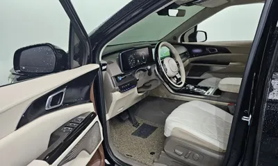Kia Canival 2022, 24116 км, за 29902.3 USD - фото 10