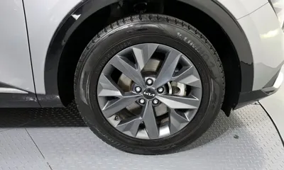 Kia Sportage 2023, 69305 км, за 16459.56 USD