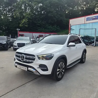 Mercedes-Benz GLE-Class 2024, 31671 км, за 56351.82 USD