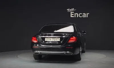 Mercedes-Benz E-Class 2019, 209000 км, за 11376.19 USD