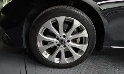 Mercedes-Benz E-Class 2019, 209000 км, за 11376.19 USD