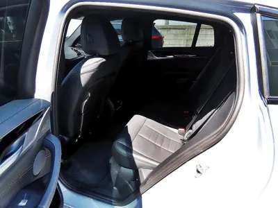BMW X4 2024, 7300 км, за 51875.43 USD - фото 6
