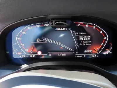 BMW X4 2024, 7300 км, за 51875.43 USD - фото 9