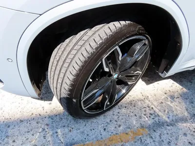 BMW X4 2024, 7300 км, за 51875.43 USD - фото 20