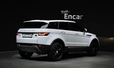 Land Rover Range Rover Evoque 2018, 124394 км, за 7811.47 USD