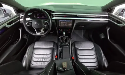 Volkswagen Arteon 2022, 110230 км, за 21703.45 USD - фото 7