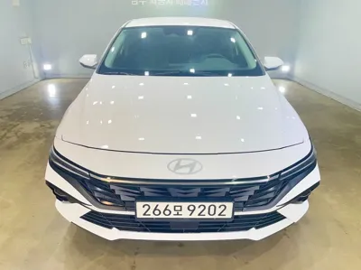 Hyundai Avante 2024, 74612 км, за 8775.92 USD - фото 3