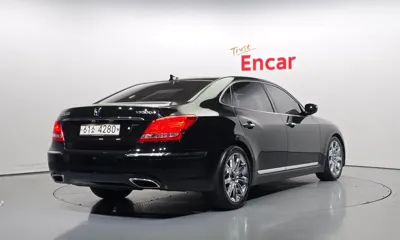 Hyundai Equus 2012, 161866 км, за 3841.89 USD