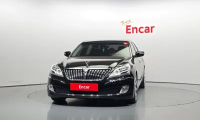Hyundai Equus 2012, 161866 км, за 3841.89 USD