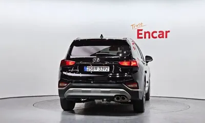 Hyundai Santafe 2020, 129112 км, за 10343.49 USD