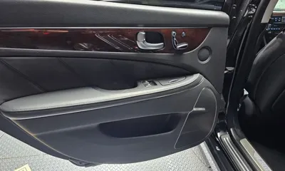 Hyundai Equus 2015, 128518 км, за 5185.77 USD - фото 25
