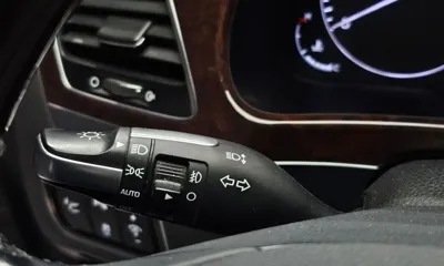 Hyundai Equus 2015, 128518 км, за 5185.77 USD - фото 33