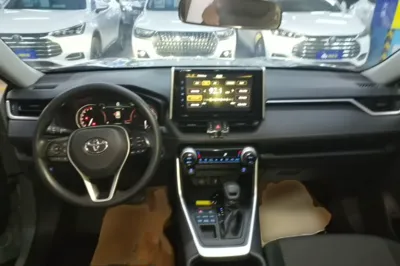 Toyota RAV4 2020, 61600 км, за 16803 USD - фото 12