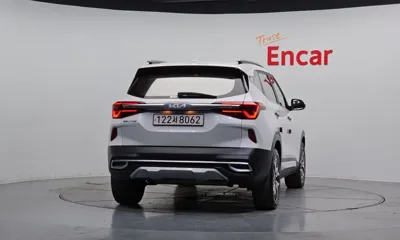 Kia Seltos 2023, 36643 км, за 15231.78 USD