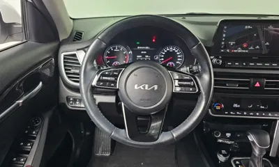 Kia Seltos 2023, 36643 км, за 15231.78 USD - фото 13