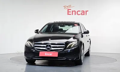 Mercedes-Benz E-Class 2018, 46273 км, за 14667.99 USD