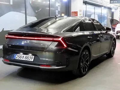 Kia K8 2025, 15703 км, за 25742.69 USD