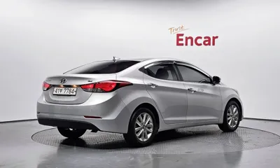 Hyundai Avante 2016, 93470 км, за 3771.99 USD